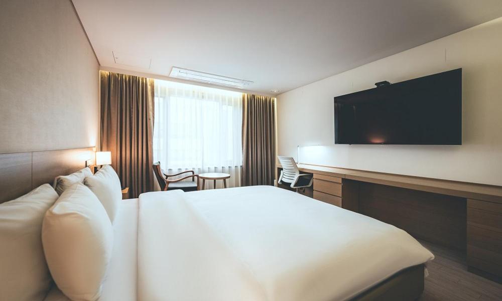 Wonju City Hotel Hyeoksin Exterior foto